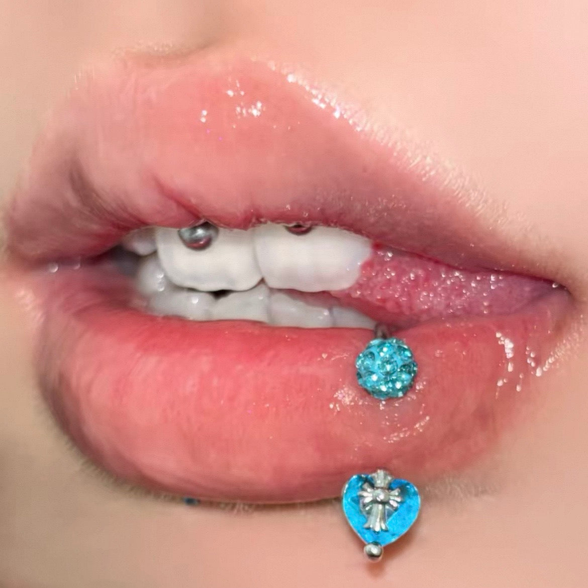 Sparkling Blue Heart Lip Piercing: Edgy Glam That Turns Heads
