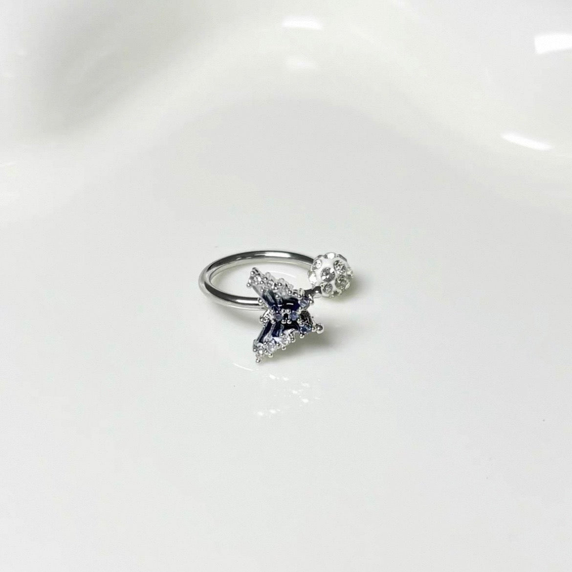 Blue Gradient Butterfly Lip Ring