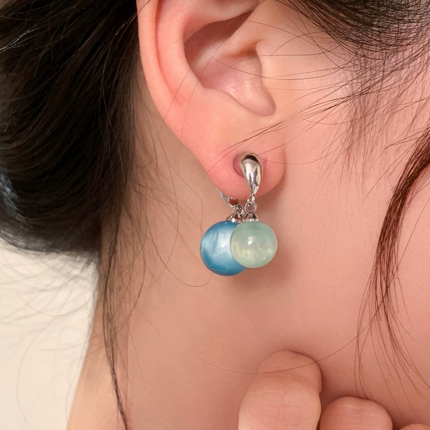 Crystal-Clear Blue-Green Earrings