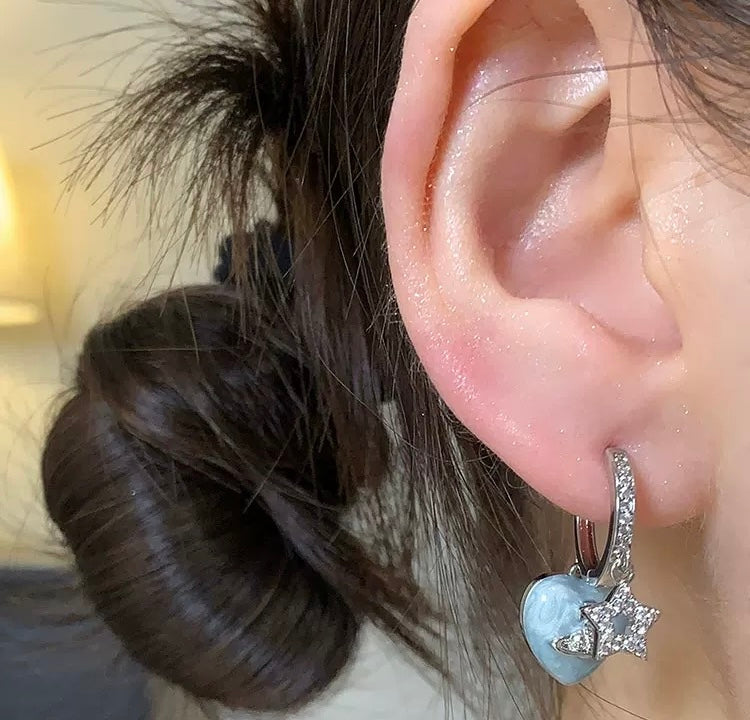 Blue Heart Saturn Pendant Earrings