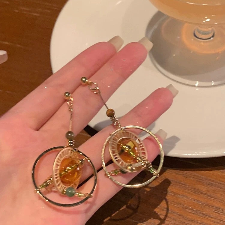 Vintage gold tone earrings